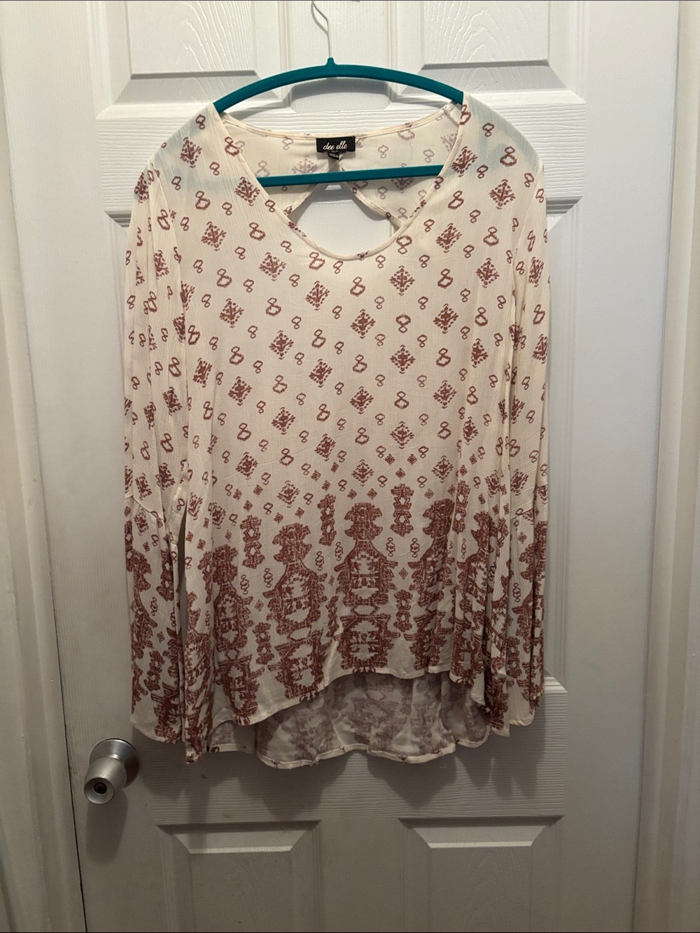 dee elle Cream Long-Sleeve Printed Tunic with Rust Motif